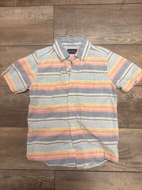 Place Men's Short Sleeve Button-Up Shirt in Light Blue, Pink, Yellow Stripes